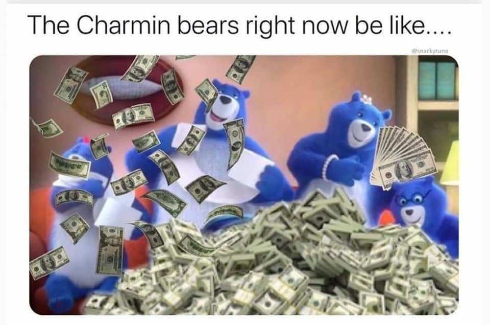 gingergrumps's tweet photo. "Makin it rain" takes on a different meaning here... 
#GingerGrumps https://t.co/soHnZ3BpSL
