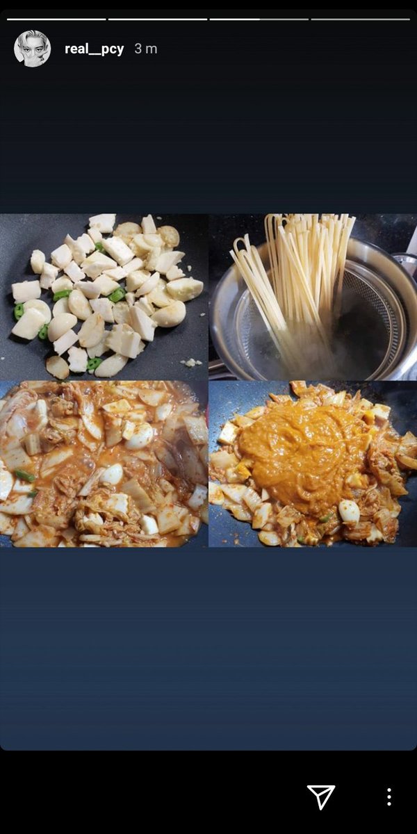 hayeorieee's tweet photo. huiyooooooo laki aku bagi new recipe for 8th anniversary hahahahhahaha kimchi tomato pasta 😂😍

#CHANYEOL #8ternityWithEXO #8finityAndBeyondWithEXO #LetsLoveEXO @weareoneEXO https://t.co/RZTDGNllDc