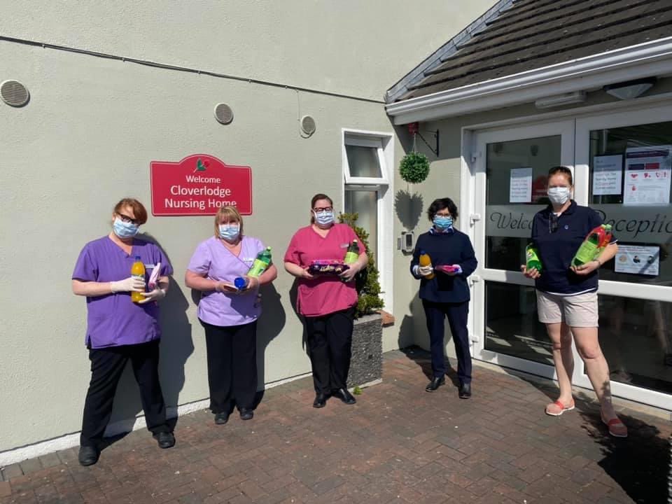 AthyLions's tweet photo. Another special delivery from Lions Club Athy to the residents of Cloverlodge Nursing home with special thanks to Perry’s Supermarket. Well done to the amazing frontline staff. Hope everyone is keeping safe and well X https://t.co/KpoIOpYXGg