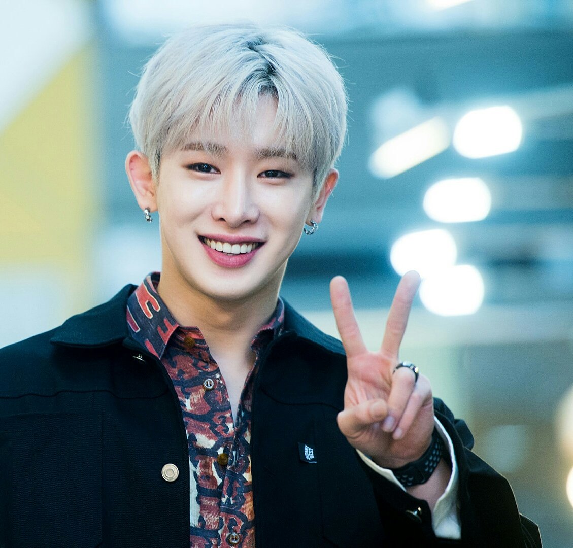 Wonho as Mrs. Savitha Khanna (Rahul& #39;s mother)