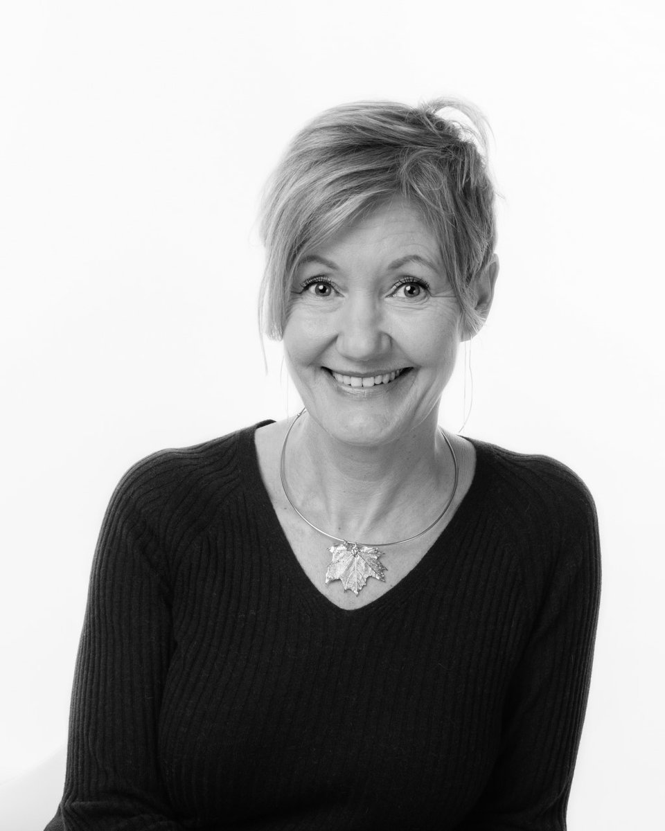 APTIS_UKI's tweet photo. Did you know that we will also be lucky enough to have @anucarnegie, Anu Carnegie-Brown,Managing Director at Sandberg Translation Partners,give a keynote at #APTIS2020 
@DcuSalis? Read more below. CfP is still open: https://t.co/yDXLXQ3Hfd @dcuctts @DCU #translation #interpreting https://t.co/yeflrPfEFt