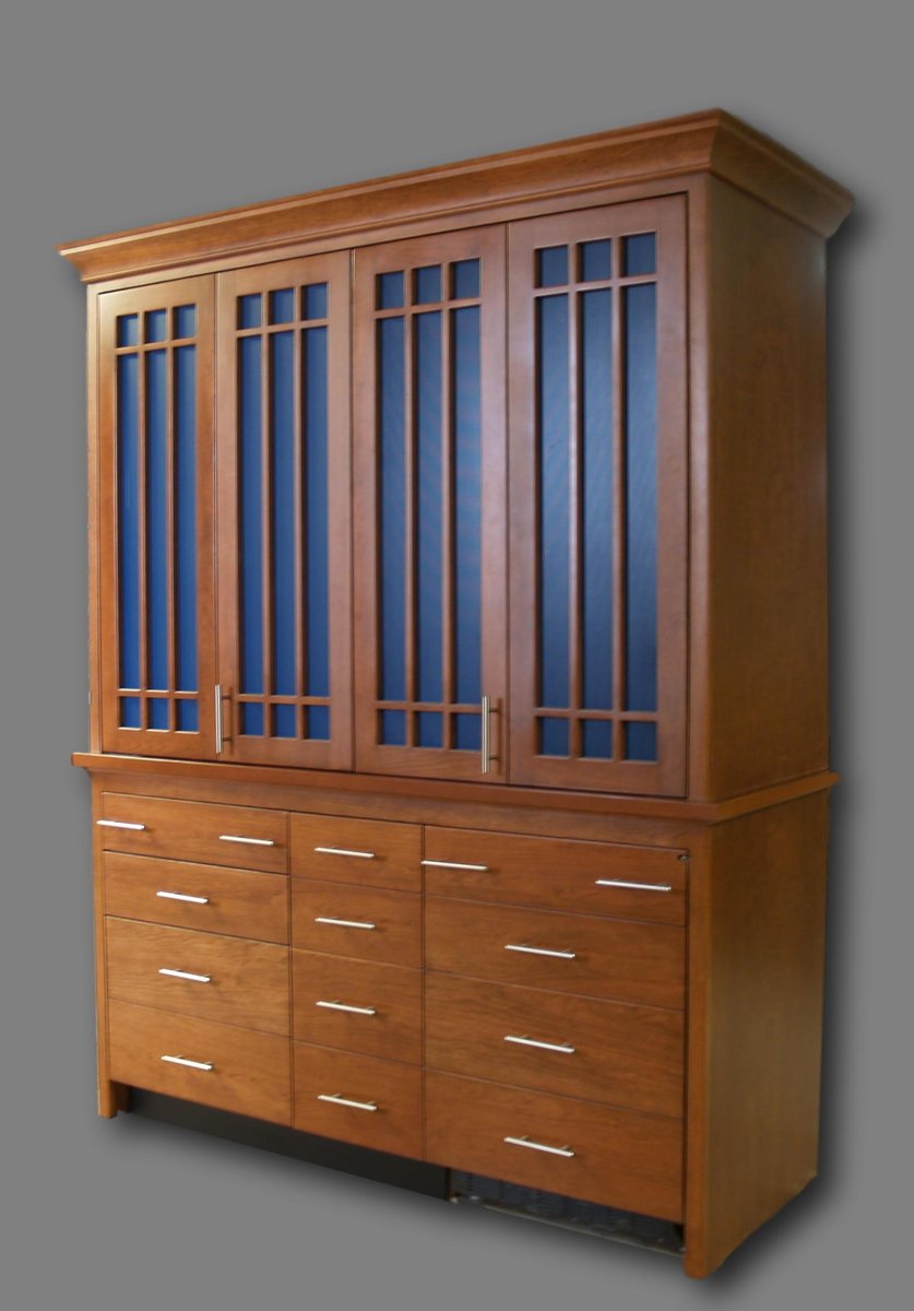 yestertec's tweet image. Take a look at the many new room design possibilities that are possible with YesterTec's #minikitchen armoires instead of normal exposed compact kitchens.
This new video on the #YesterTec YOUTUBE channel will tell all! Video link
youtu.be/qhYQWhXO-g8