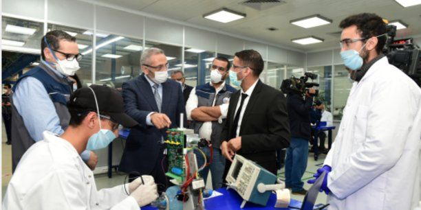 LTAfrique's tweet photo. #covid19africa : lacement de la fabrication de respirateurs artificiels 100 % marocains #Industrie #innovation #maroc #LPF #SERMP #covid19 @MyHafidElalamy #GIMAS @UM6P_officiel @INPTRabat @MASCIR #Aviarail @PilliotY https://t.co/RyXrraSvNn https://t.co/UGemHX3OVF
