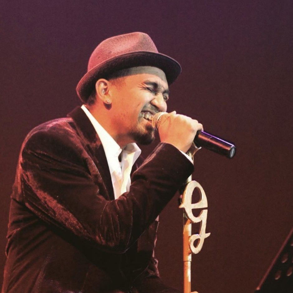 JavaJazzFest's tweet photo. RIP Glenn Fredly.. You shall be remembered as one of the greatest Indonesian musician and a true legend https://t.co/RGMtxt7YrN