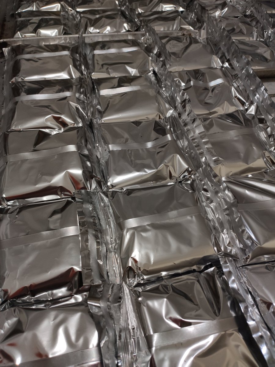mascogourmet's tweet photo. Producto de primera calidad para tu mascota, sin huesos sin preservantes. Pídela a domicilio. 250gr por empaque. Consulta nuestros precios, combos de 5, 10, 15, 20 paquetes. #comidaparaperro #comida #mascota #Correa #dogfood https://t.co/kHsHiMe0su