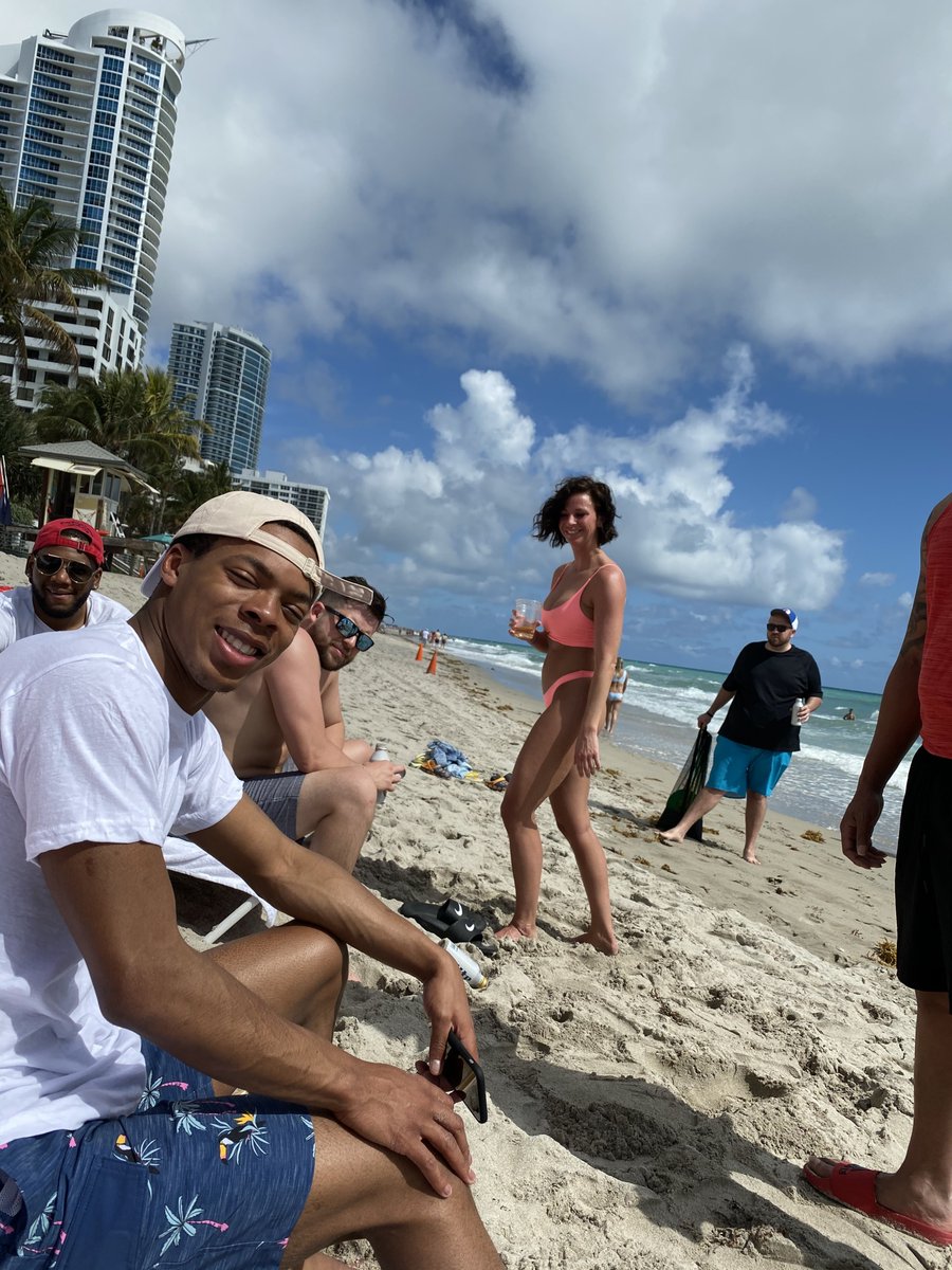 inc_motownhttps's tweet image. Cool Weekend With Some Of The Best Thank You Guys!