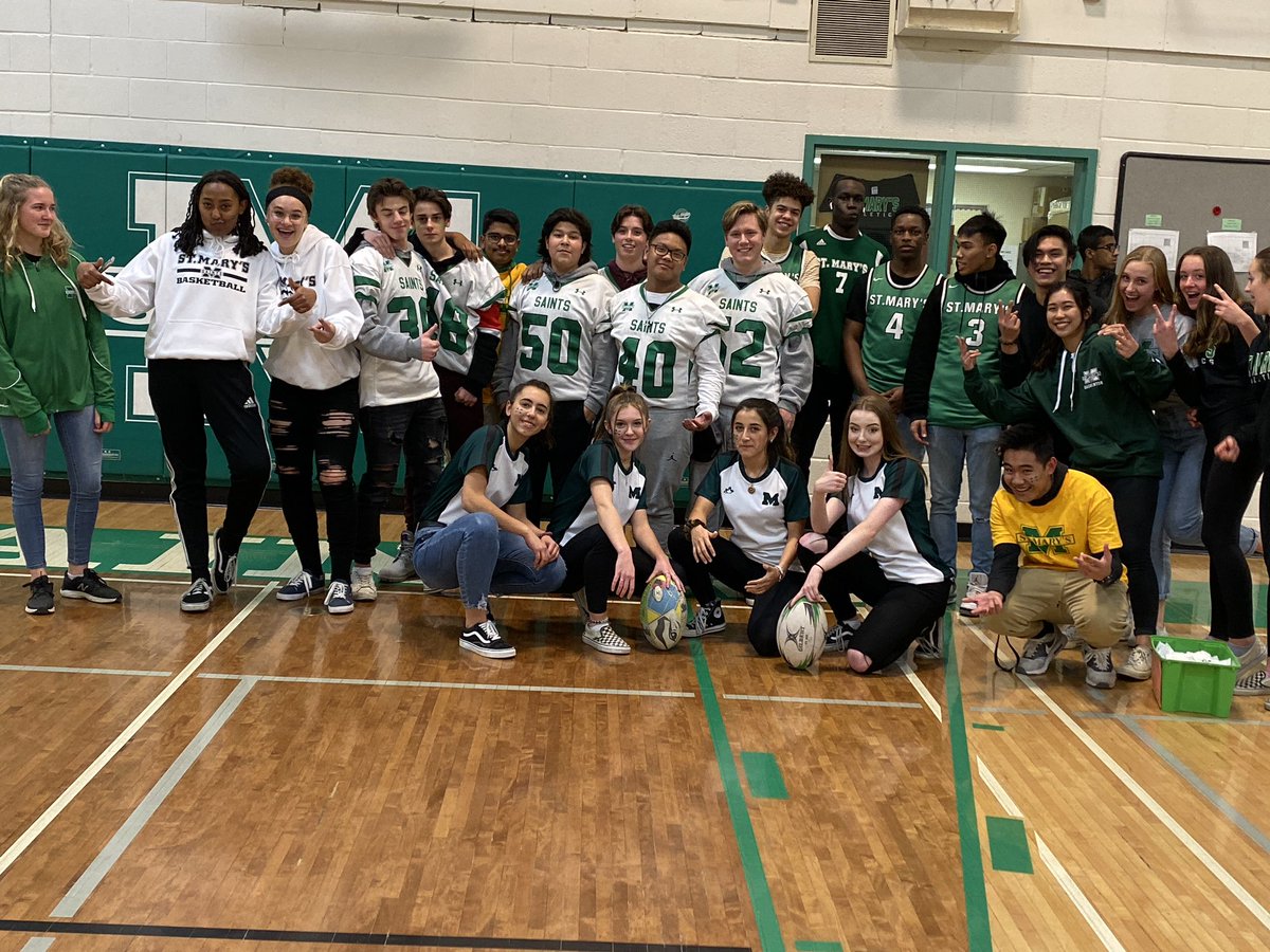 STMHS_cssd's tweet image. Don’t feel like Kermit, post your fav pics from #wearesaints this year, or get your family to post when they attended @StMarysHS_ccsd @StMarysSC @SaintsTV @SMTheatre_ccsd @SMHSMindsMatter @smyearbookccsd