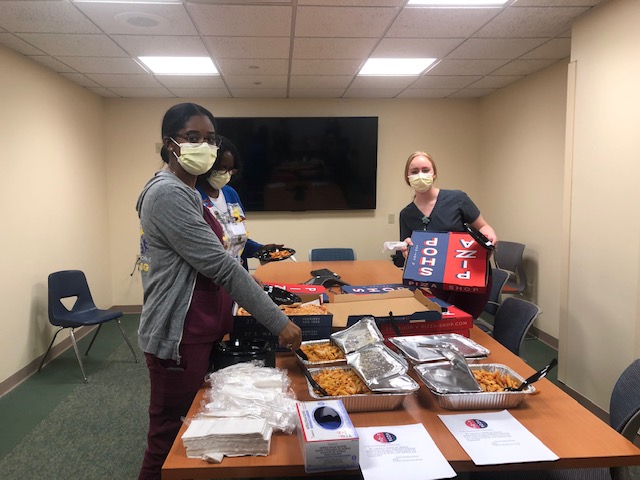 Blythedale's tweet photo. Many thanks @PizzaShop1 in #Newburgh, part of @CosimoBrickOven, for the generous donation of🍕🍝 to feed hearts, souls &amp; bellies of the #healthcareheroes @Blythedale fighting the #COVID19 crisis. @News12HV @BlaiseGomez12 @recordonline @PokJournal @WhtPlainsPatch @GeoffWilson_ https://t.co/LIn6k7ihm5
