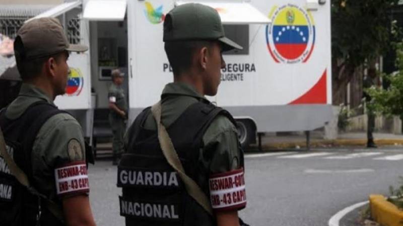 ConElMazoDando's tweet photo. Gobierno Nacional incrementará patrullaje en todo el país ante atentados terroristas https://t.co/rbNKQdkzTM  #AbrilDeVictoriaChavista https://t.co/NEb0P5OmpM
