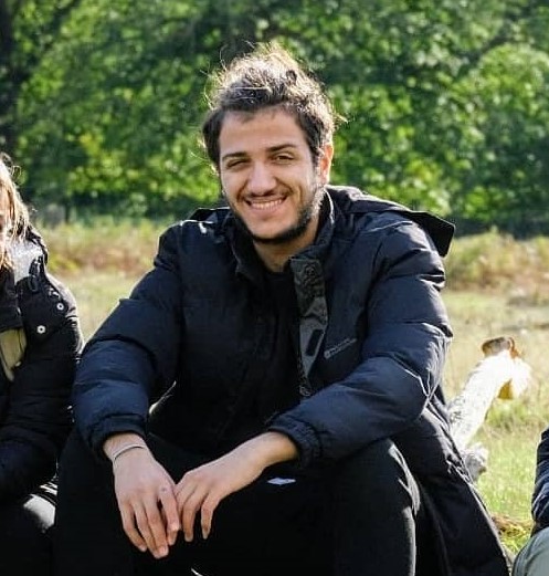 FencesFrontiers's tweet photo. Ali Ghederi is one of the most articulate and compassionate young people we know. Ali will be on @bbcnews at 6pm and 10pm on Friday discussing the challenges of being an asylum seeker in the UK during the #covid19 pandemic. #RefugeesWelcome https://t.co/Kr3ZFuYex3