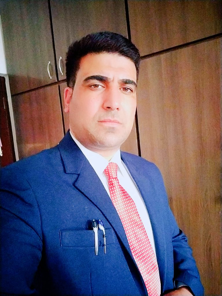 Chairman MCG Adv Altaf Lone greets Muslims on Shab-e-Baraat eve Urges people to Stay indoors, pray at home, seek Allah’s refuge from Covid-19

Ganderbal April 08 2020
m.facebook.com/story.php?stor…
<a href="/Drjitendersing1/">Dr. jitender singh</a>