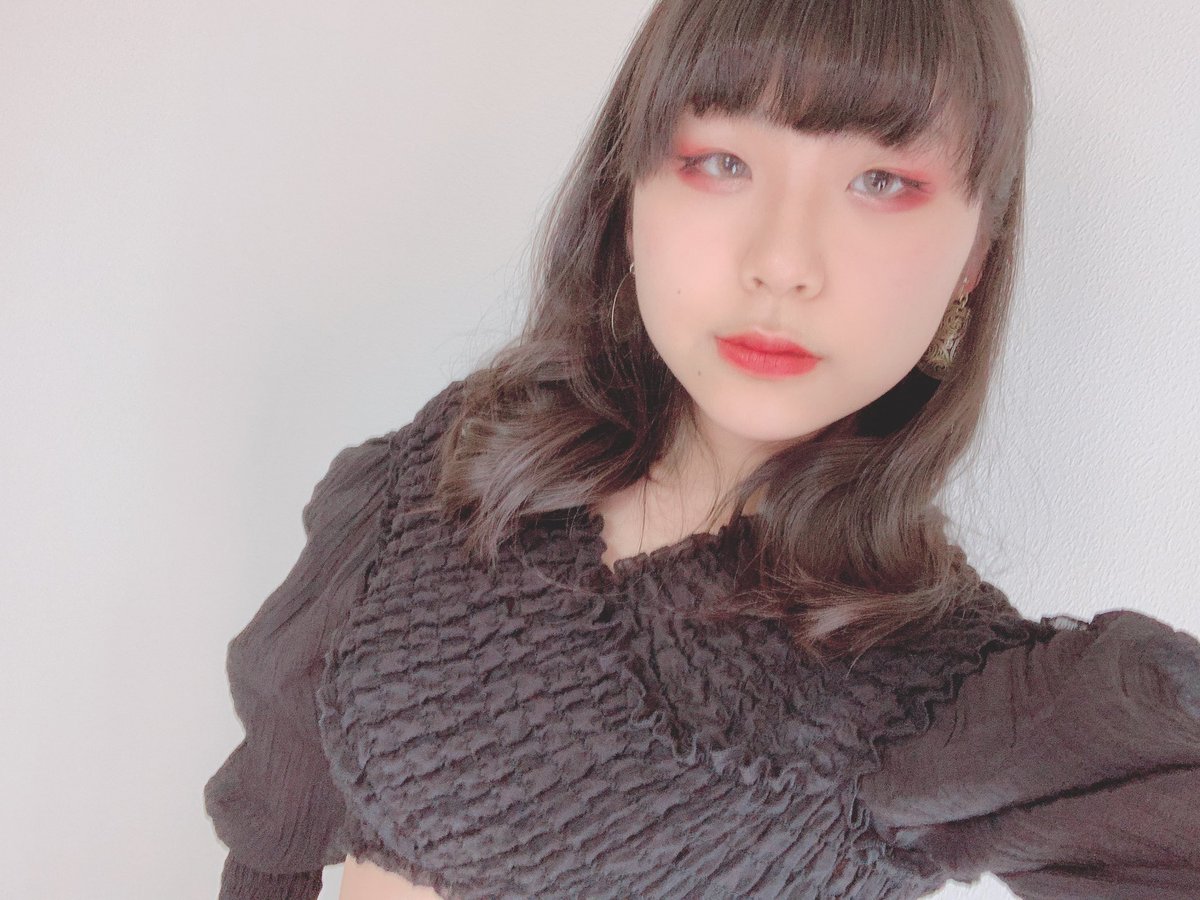 イワセ イクエ Auf Twitter イワセの主張 サブカル系やポップなコーデがつづいていたので 大人っぽくきめてみた どう アクセサリーは金に統一したよ 大人な女性にもなれるイワセを目指す 黒髪女子 一重メイク 自撮り ポートレート 被写体 イワセ イクエ Auf Twitter イワセの主張 サブカル系やポップなコーデがつづいていたので 大人っぽくきめてみた どう アクセサリーは金に統一したよ 大人な女性にもなれるイワセを目指す 黒髪女子 一重メイク 自撮り ポートレート 被写体