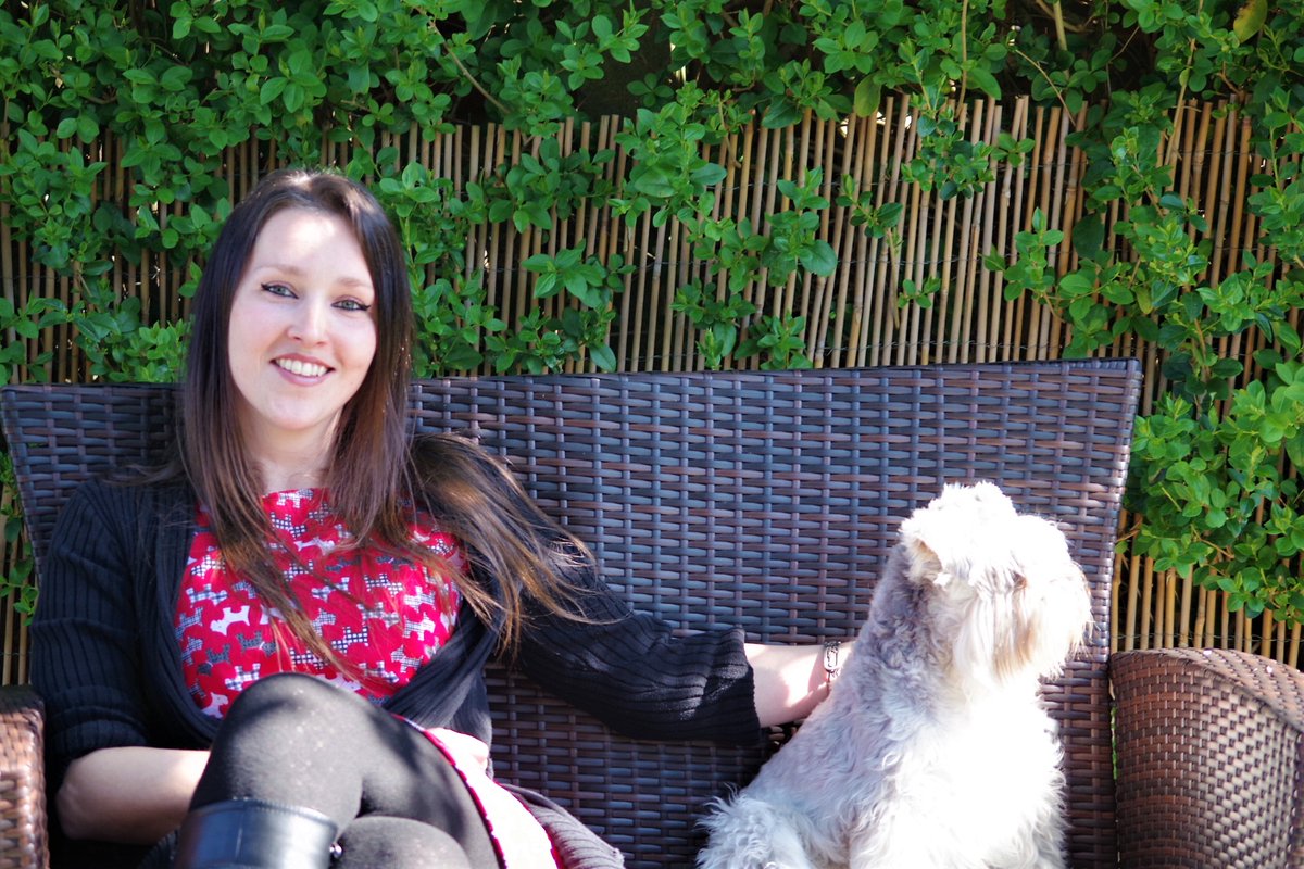 TheKarlyEdwards's tweet photo. Get hands on support to bring your pet business online inside the Pet Biz Thrive Online Club. Sign up to the waiting list here: https://t.co/KtWpIbGBWv https://t.co/de2rb7qwn8