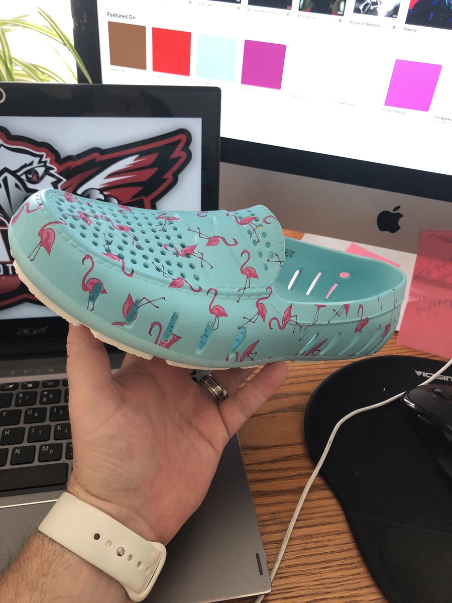 Coach_KT's tweet photo. White Croc Club. That’s my flow. But, when I recently came across “Floafers” I had to order a pair (white, of course), and something fun... These go out to Lucy! @striets_tweets #WEareLakota #ShawneePride #Floafers #WhiteCrocClub 🐊 https://t.co/S09BAr0Wrj