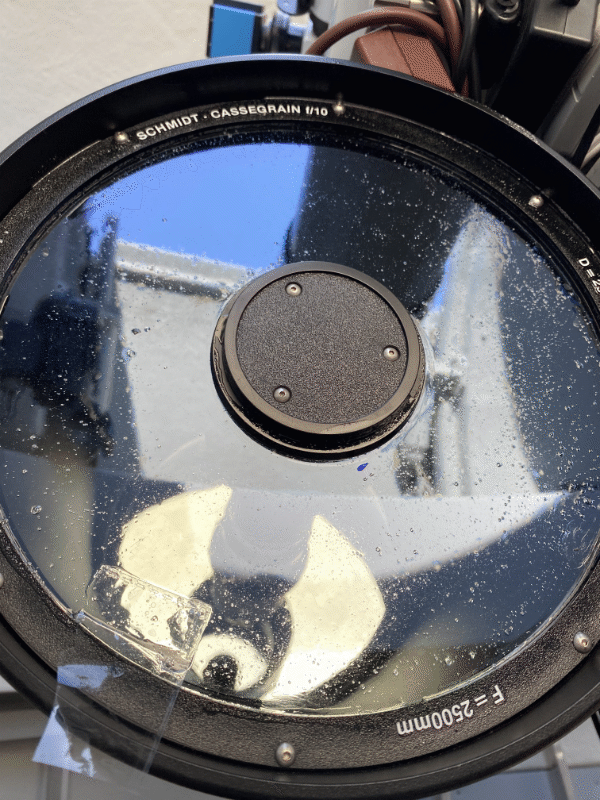 SternwarteF's tweet photo. Optik reinigen mit Discofilm https://t.co/v5jOSvv6mk https://t.co/W2KXGdgYVE