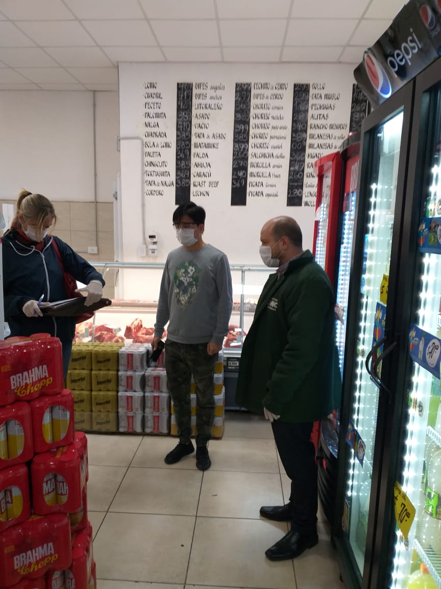 La <a href="/OMICBahiaBlanca/">OMIC BahiaBlanca</a> controlando precios en súper y minimercados de Bahía <a href="/hector_gay/">Héctor Gay</a> <a href="/adrianjouglard/">Adrián Jouglard</a>