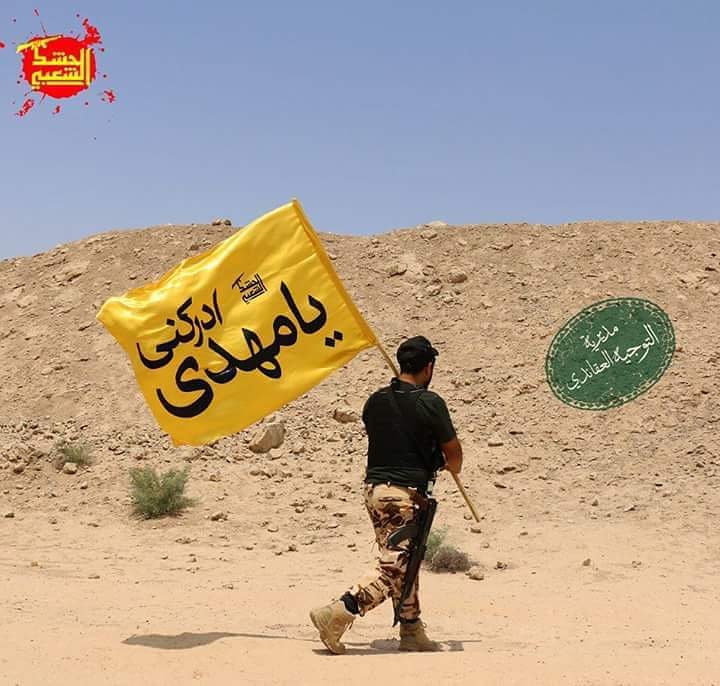 Islamicview4's tweet image. آنکھیں بچھی ہوئی ہیں یمین و یسار میں 
ارماں مچل رہے ہیں دل بے قرار میں 
اک میں ہی منتظر نہیں ہوں اے امام عج
محشر رکا ہوا ہے تیرے انتظار میں

 #ArrivalOfImamMahdi