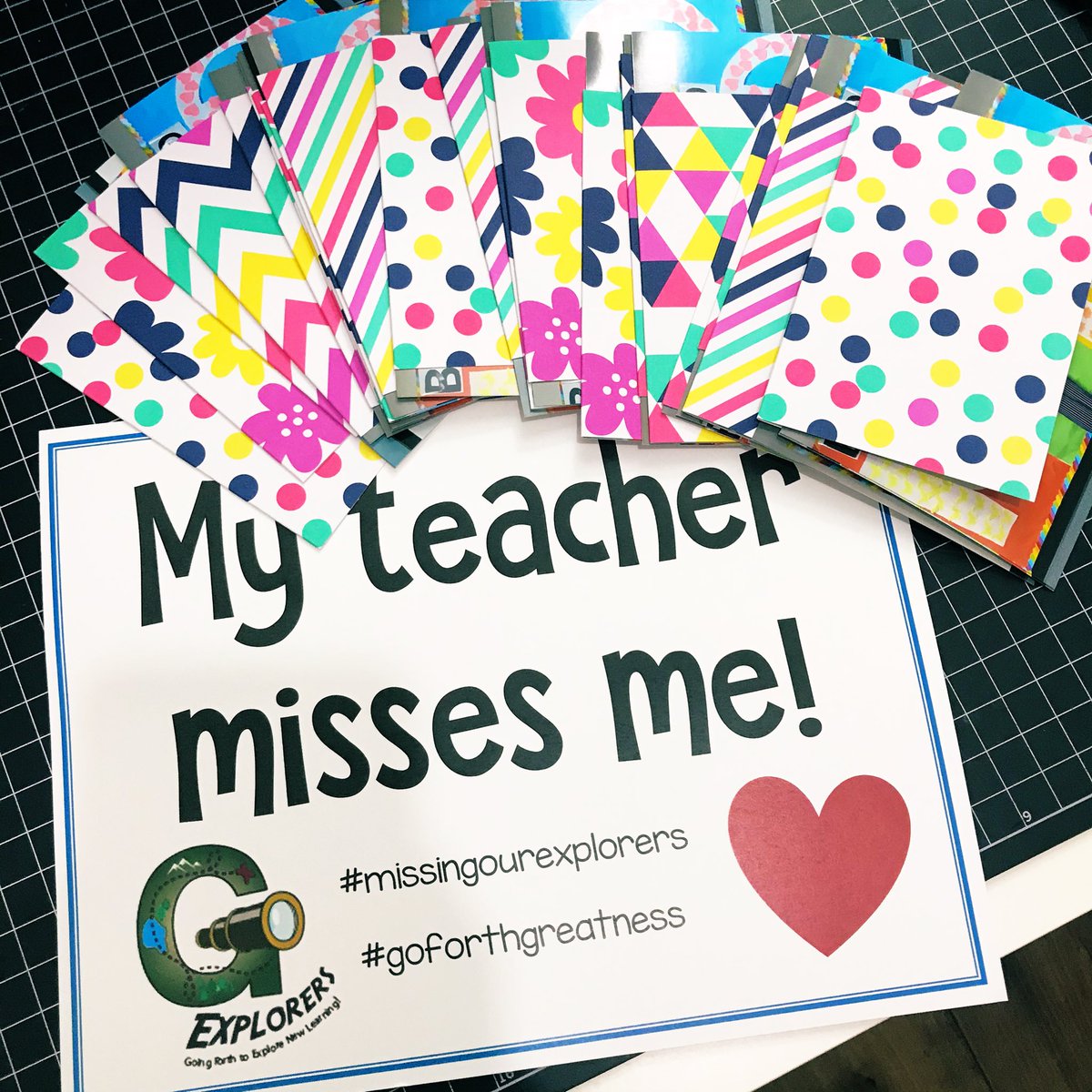ExploringGrade3's tweet photo. Happy mail going out to my homeroom today! ๐๐โค๏ธ@ExploreGoforth #missingourexplorers #goforthgreatness https://t.co/qzoOJSc1Vw