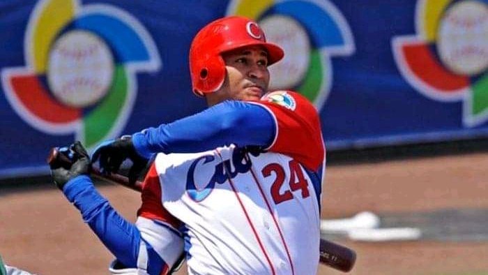 Vicente73977721's tweet photo. #Cuba 🇨🇺Pelotero excepcional, ser humano extraordinario y patriota a toda prueba, de Santiago Spíritus y de toda Cuba; Frederic Cepeda!! Felicidades en tu cumpleaños! https://t.co/golj92mqeP