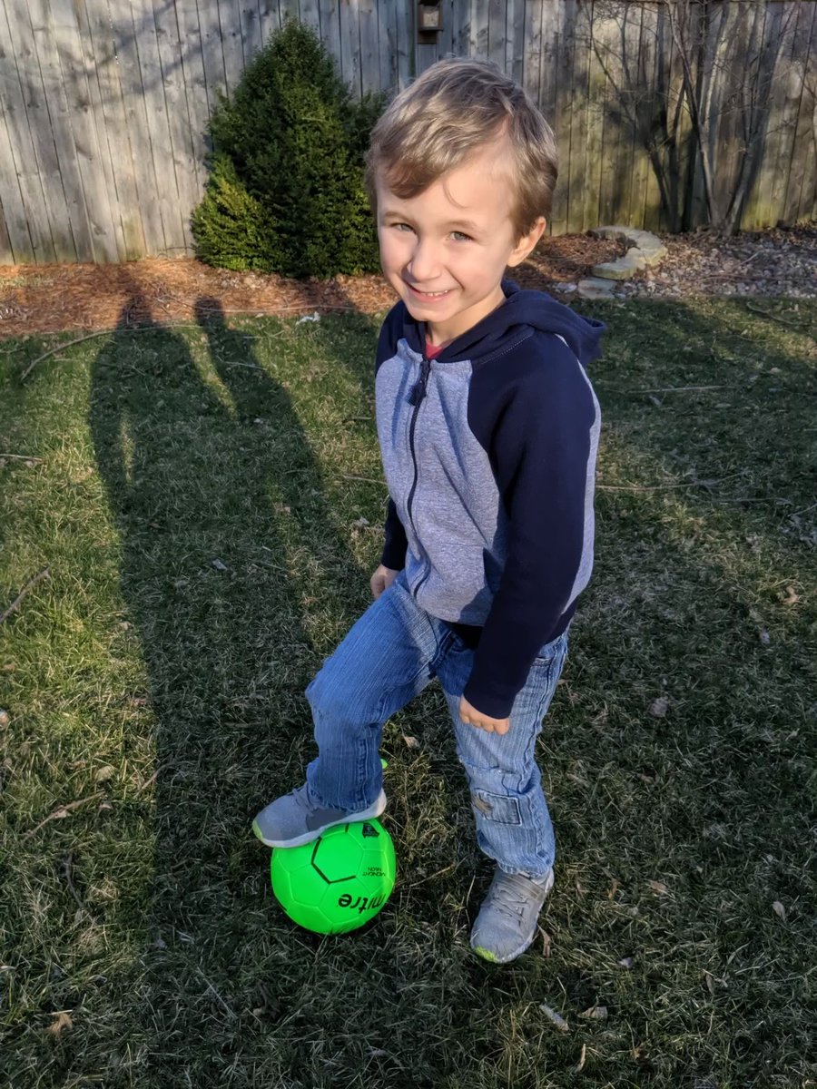 mrsvolkens's tweet photo. We have been #enjoyingspring by playing in our backyard! 🌼🌻🌼 #RadiantSpiritWeek https://t.co/H1EWzyQmPT