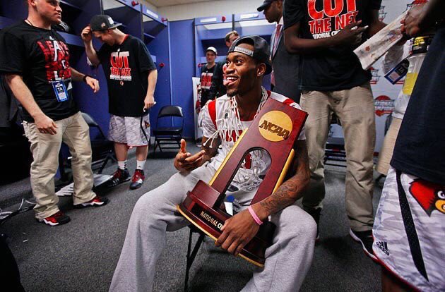 2dayOnX's tweet photo. TODAY IN HISTORY: 7 years ago today (4/8/13), Louisville defeated Michigan 82-76 for the 2013 NCAA National Championship; 3rd title in school history. #L1C4 https://t.co/wgGDMMvxdn