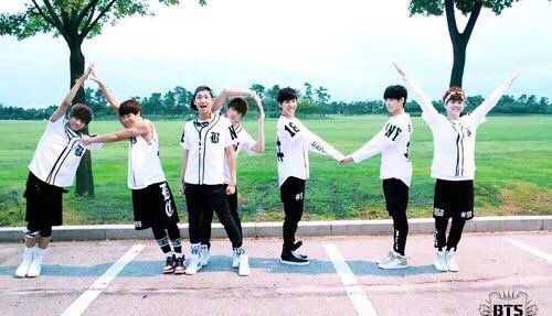 —end of thread we don’t deserve BANGTAN SONYEONDAN  pls love and support the seven of them 
