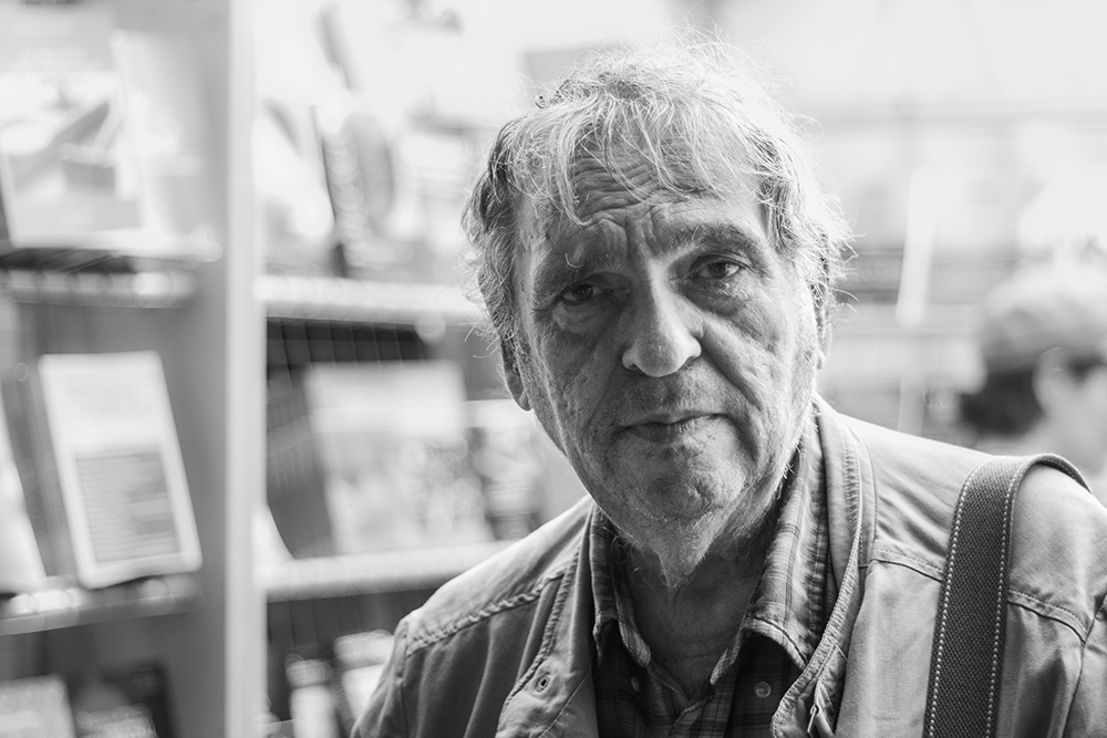 Fundación La Poeteca tweet media