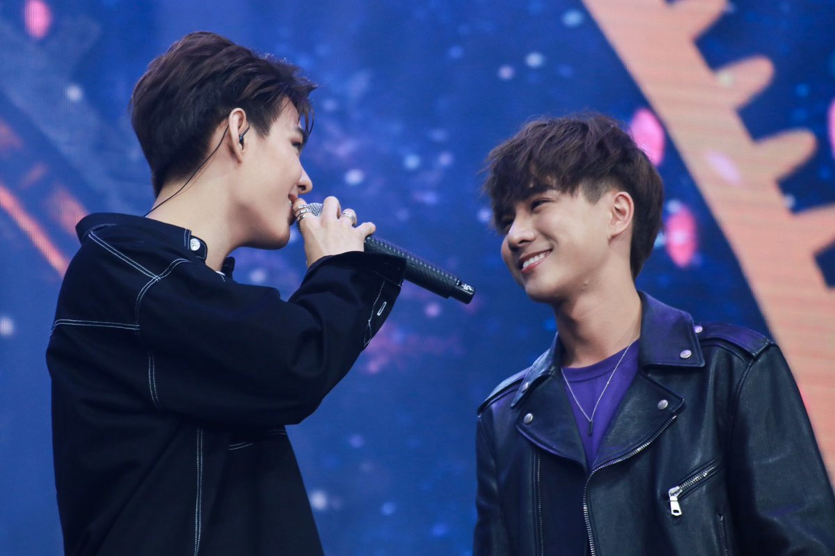 BTQuynh1's tweet photo. #ร้องไห้อุ๋งอิ๋งคิดถึงเทอหว่ะ
The first time I saw you, fall in love with you, miss you so so so much, my love 🖤❤️ https://t.co/EV2VMsxwuA