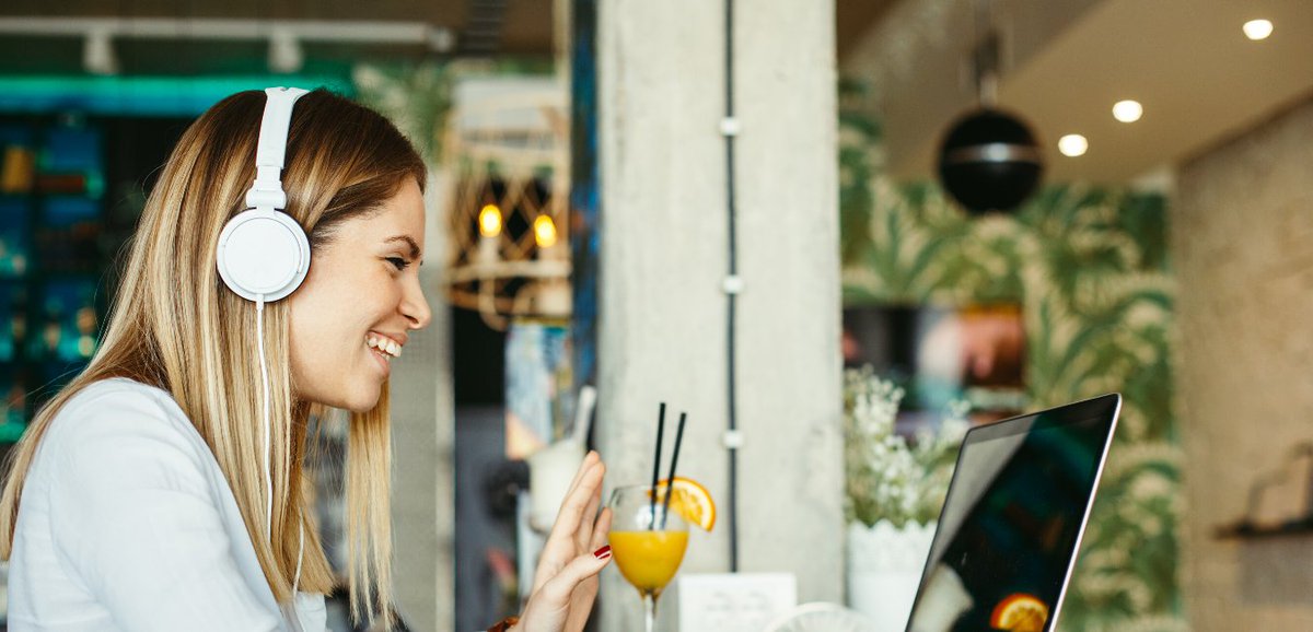 HiringOnSocial's tweet photo. Top Pick for Recruiters: #DigitalInterviews Can Keep #Recruiting Up and Running During Volatile Times via @conveyiq https://t.co/nEduY03k1G https://t.co/OOUNlBTm2P