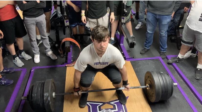 DAWG_athletics's tweet photo. Sean Stewart- A three spot athlete and one of the most explosive male athletes at HHS, holds school records in the Squat and Olympic clean. He is strong thrower in TF and has a great shot to punch his ticket to state in Shot, Discus, and Javelin. https://t.co/NAaW3IospW