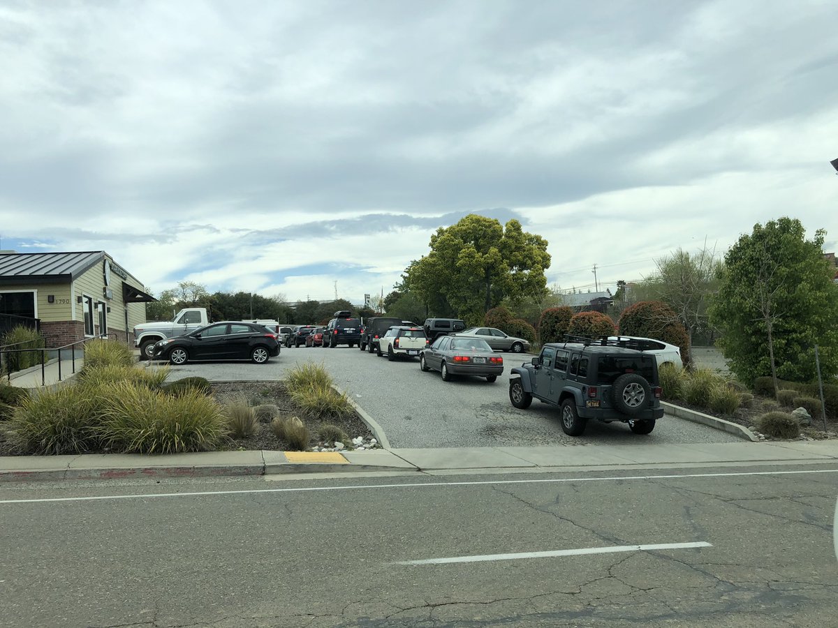 AHappyTrout's tweet photo. So, @Starbucks, you have 4 locations in Auburn, CA. Two have drive-thrus...why is only one location open? The demand is there at 12:55 pm in the afternoon. #curious #COVID19 https://t.co/Lgd1KgNntI