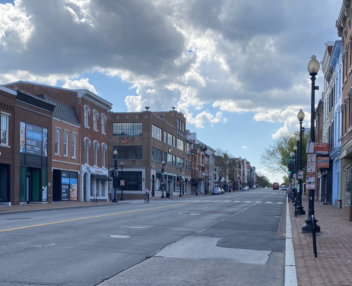 M St. in Georgetown, 4 pm