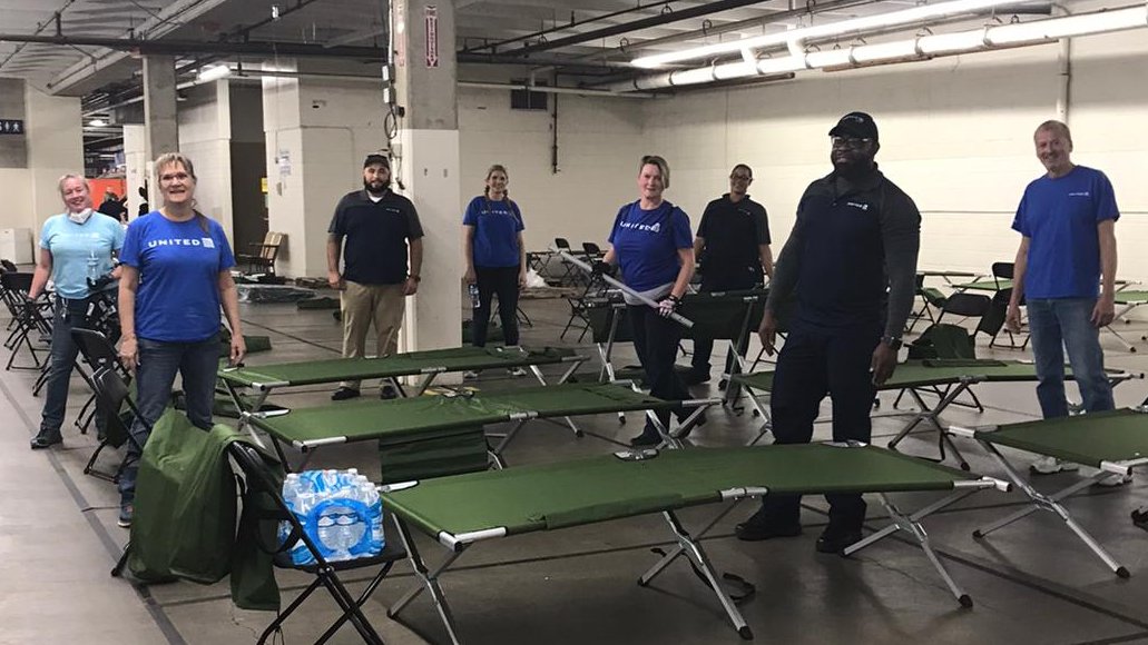 United's Denver Team out assisting with setting up cots at the National Western Center complex in Denver’s Globeville neighborhood. This team is #rockingtherockies! Its awesome to see the team helping where we can! @weareunited @Steveatunited @JMRoitman