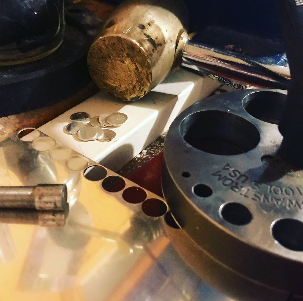 EllJay_Design's tweet photo. I’m grateful to have been asked to collaborate on a project that will in turn support a worthy &amp; necessary local cause.  (I‘ll elaborate when I can!).  So glad I can work at home. ❤️  #elljaydesign #yqr #jewellery #silver #shoplocal #supportlocalart #weareallinthistogether https://t.co/irxIlPWbor