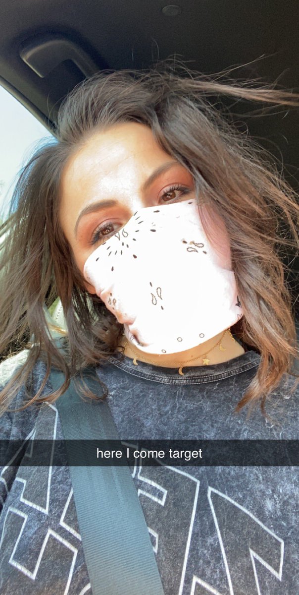 britthargrove15's tweet photo. snapchat saw it first https://t.co/xET3K4m9D9