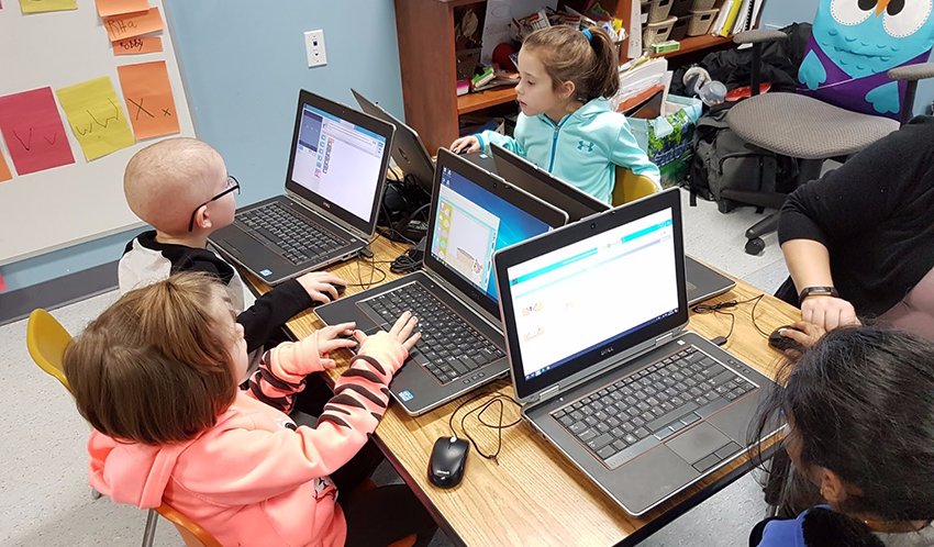 CPCOofficial's tweet image. Trying to incorporate fresh ideas into your lesson plan while teaching remotely? Read @carl_bull’s story on the #CPCOblog to find out how you can teach coding to students. Full story: bit.ly/cpco-blog-codi….
@codeorg #education #codingyourfuture #coding #Codingkids #blog #edu