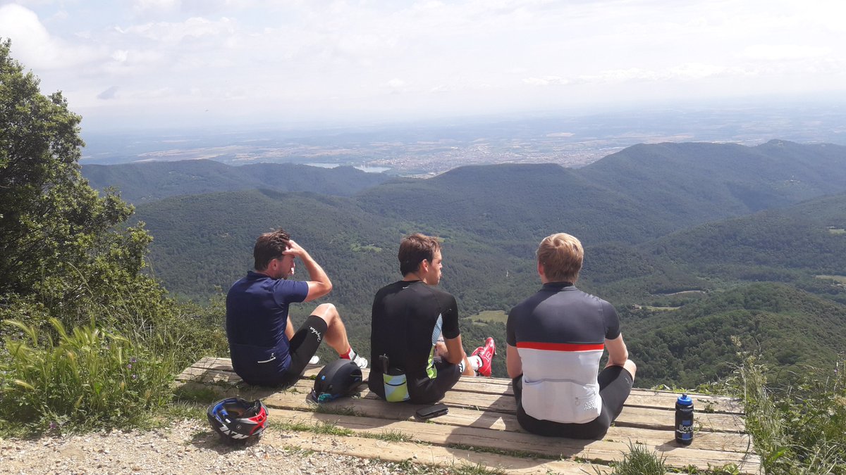 theExtremTeam's tweet photo. Contundent! #Rocacorba #incostabrava 🚴♂️📌🌍🔜Llocs del món on tornariem ara mateix, però encara haurem d'esperar una mica... #tornaremapedalar #sporttourism #turismeesportiu #extremteam #sport #tourism #EmQuedoACasa https://t.co/cA19uFnl5W