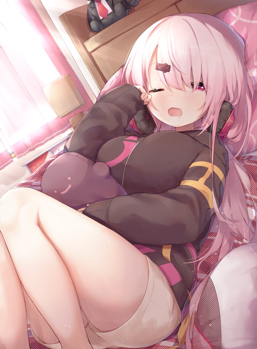 椎名唯華 「おはよう? #しいなーと 」|kskのイラスト