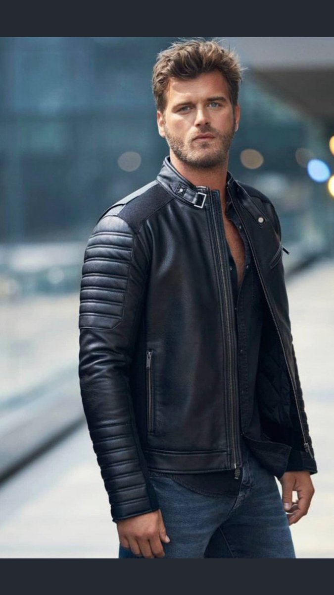 usluer51's tweet photo. Objektif olmak gerekirse 
@kivanctatlitug https://t.co/HgSITXzu4o