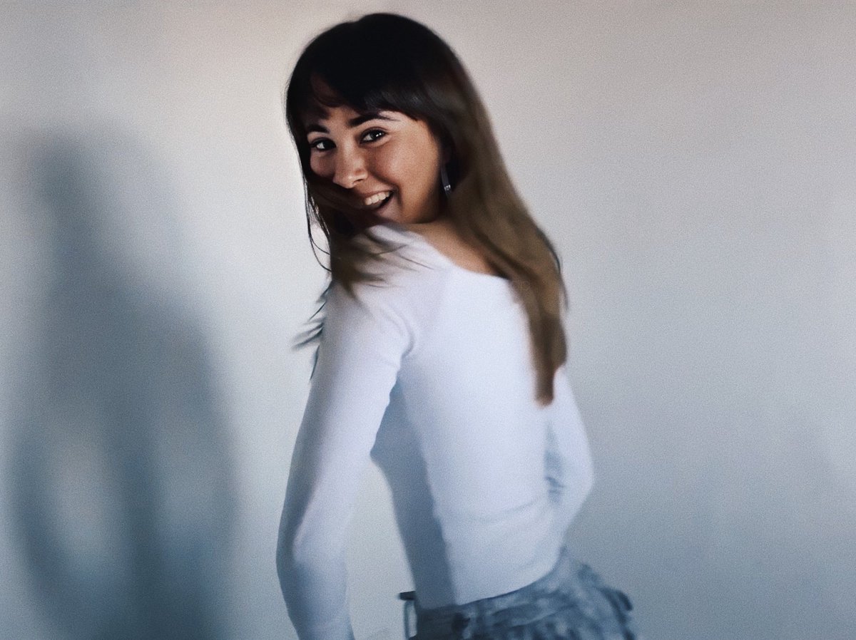 AitanaLatinoA's tweet photo. Que viva la música... La tuya Aitana 🔝 📀 ▶ #Aitana #SPOILER #AitanaSpoiler #MoodAitaner #TopÁlbumes #TopStreamingÁlbumes #TopCanciones #TopRadios @Aitanax https://t.co/erDGkkjHP4