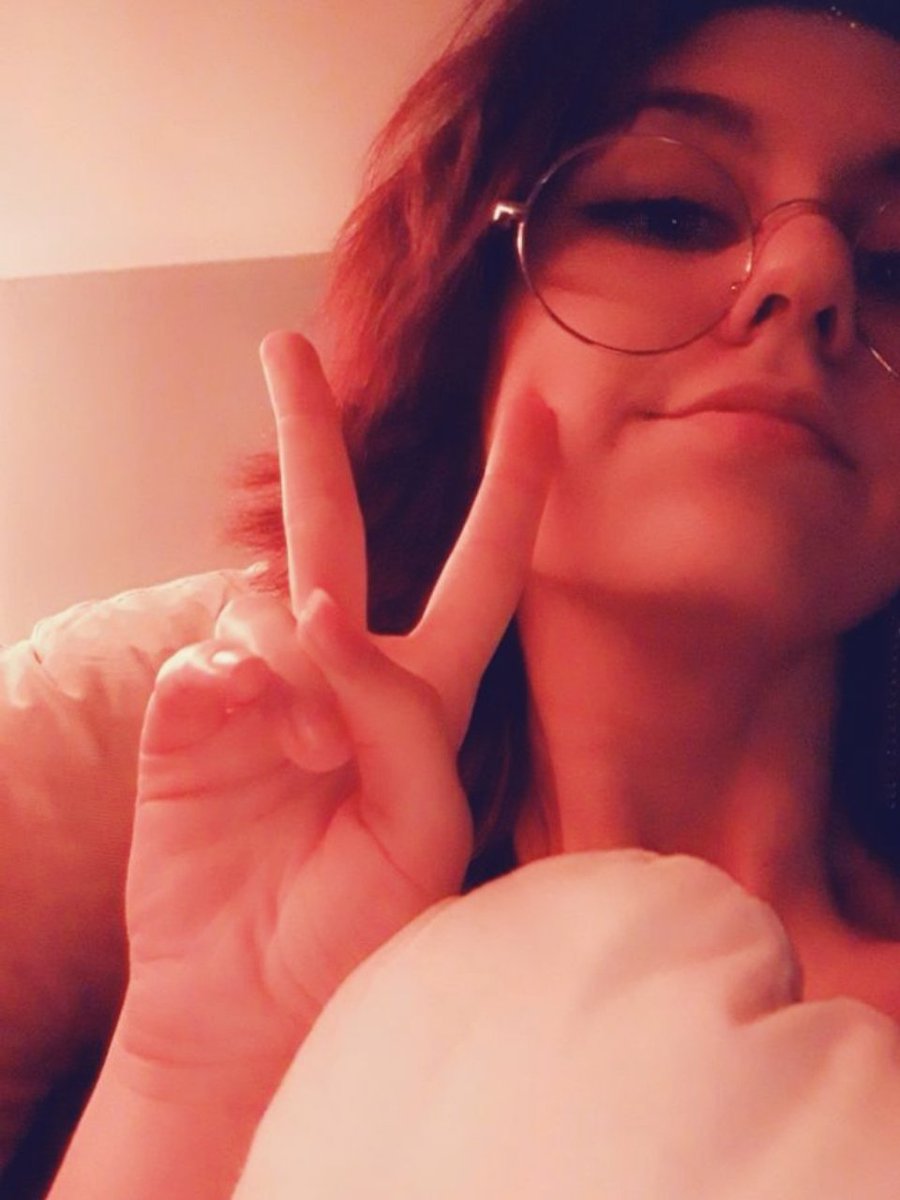 me as your girlfriend; a real Thread