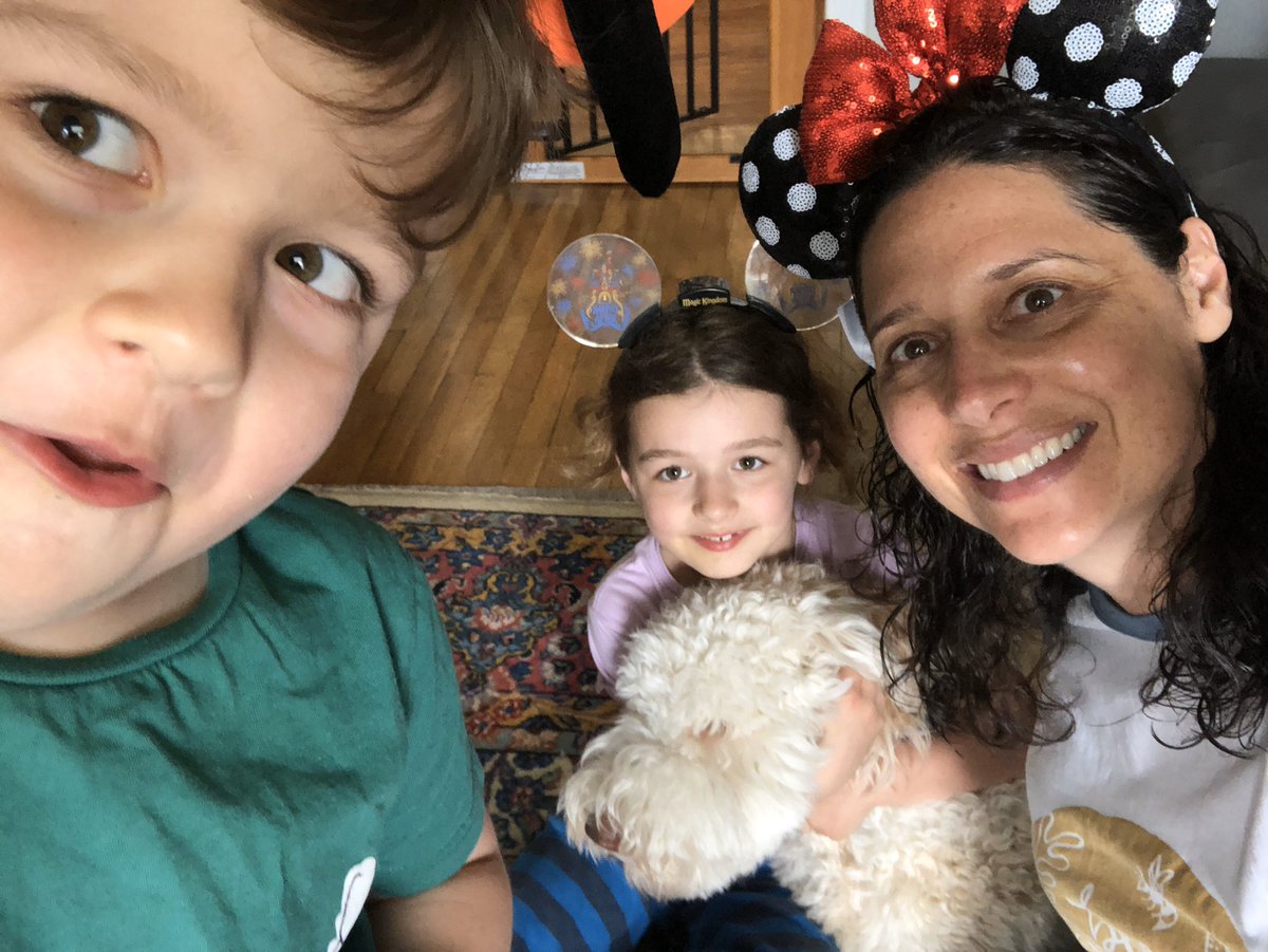heath254's tweet photo. Family spirit day @KarrerMS #KMSSpirit @Hampson81 we keep the Disney Magic going today https://t.co/ByuWLbxDGK