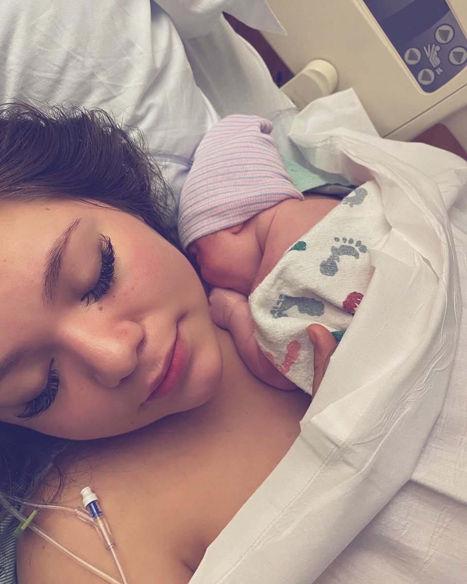 LizzieAdele's tweet photo. Everyone, meet Jed!! After 23 1/2 hours in labor he has made his appearance!!
04/07/2020  /  4:08 AM
7 lb 13 oz  /  19.5 inches 
He is my heart outside my chest.. He looks just like daddy 💙 @_jc_dominguez https://t.co/Hmz0LyHtfw