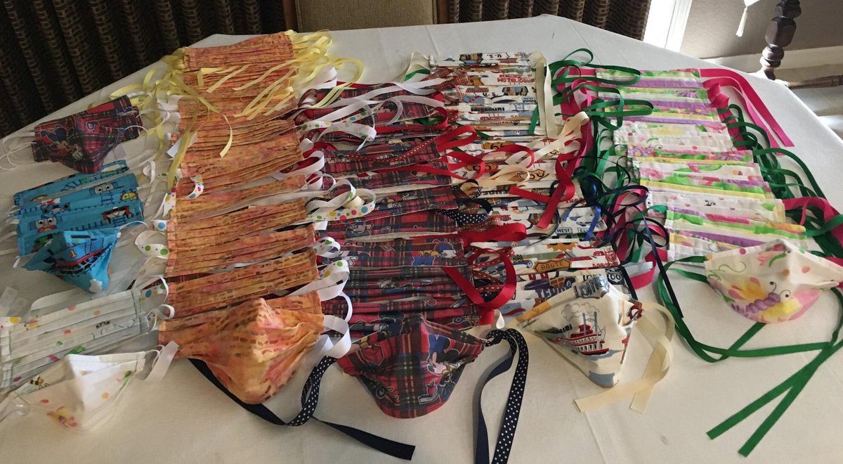 SoroptimistMod's tweet image. Soroptimist International of Modesto providing mask to Redwood Family Center.  56 adult and 14 kids. #SoroptimistAtWork  #SoroptimistInternationalOfModesto