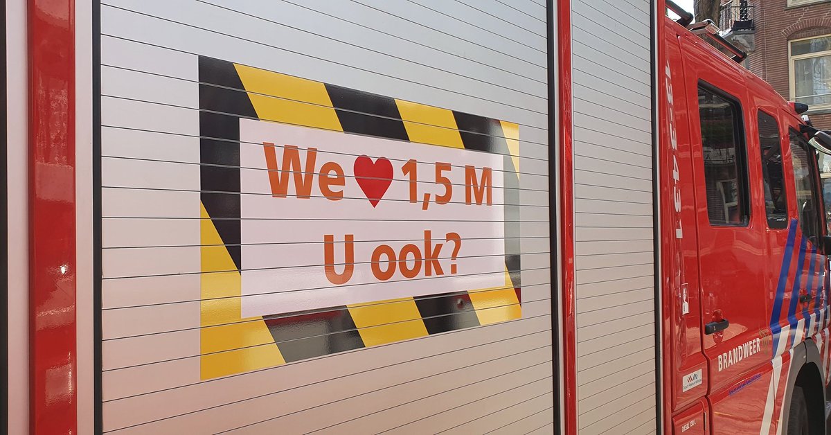 Heeft u ons al zien rijden met onze nieuwe "we ❤ 1,5 M U ook ? Sticker?
Vandaag tijdens onze oriëntatie viel het ons op dat er goed gehoor is gegeven aan de oproep om 1,5 meter afstand van elkaar te houden.
Hier worden wij blij van! 
Samen kunnen wij er wat aan doen!