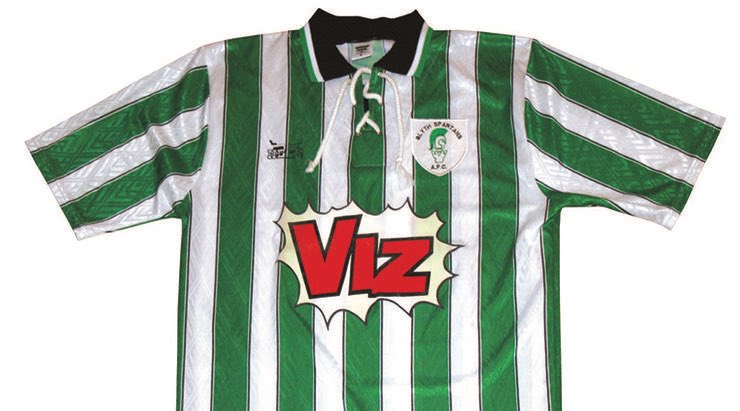Made the decision to write a blog over the weekend but even in isolation, writing seems to have become a massive chore for me, lately.So instead of using words, I thought I’d let the pictures do the talking.iconic football shirts     • A THREAD •