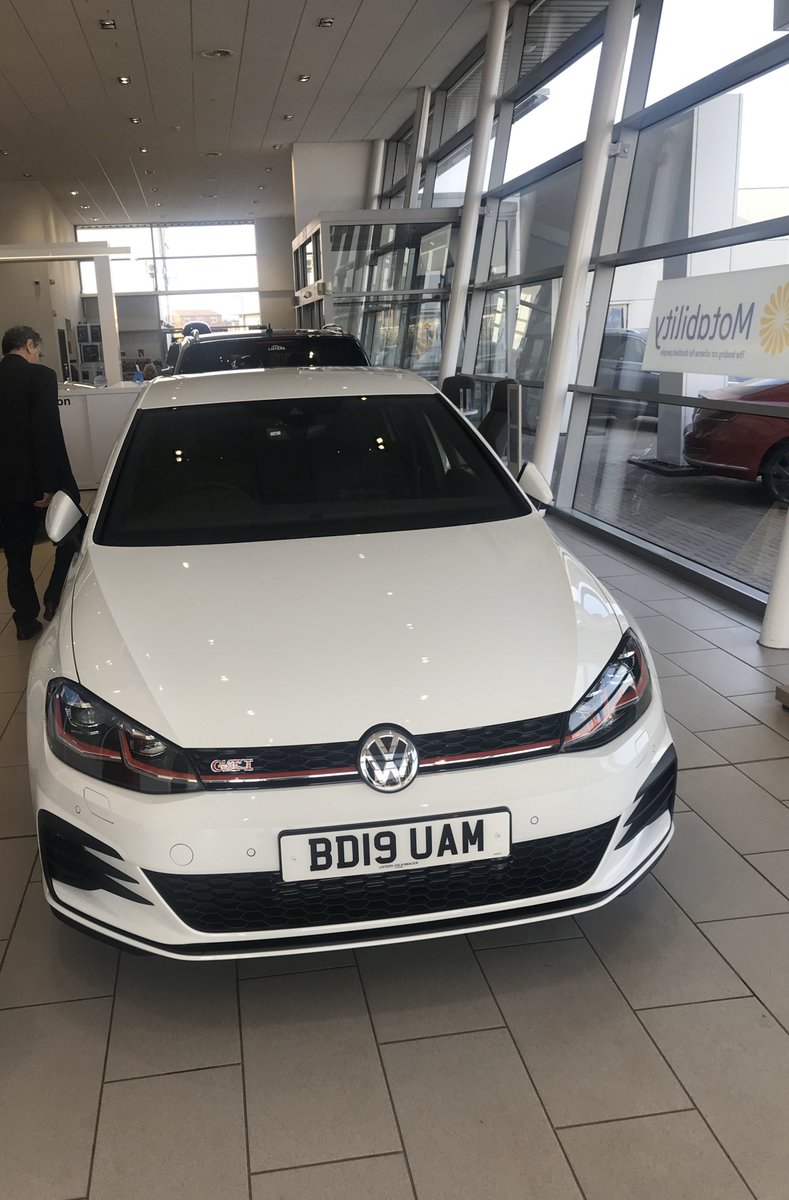 sarahloubanks87's tweet photo. Stolen Car
My WHITE GOLF GTI PERFORMANCE Reg BD19 UAM was stolen off my drive last night. 
My house was broken into while I was asleep and car was taken after undertaking a 14hr shift in ITU I was so exhausted I did not hear them breaking. 1/2 https://t.co/ka9249hQ3G