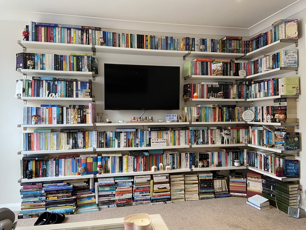emandherbooks's tweet photo. Before and After 🌈 https://t.co/Ln8oTT2ABr