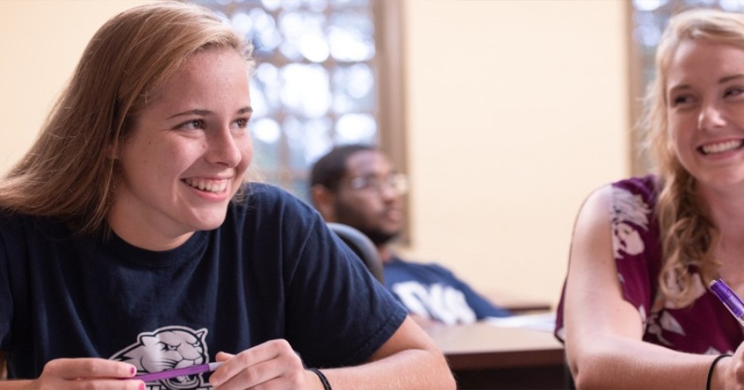 EnrollatAverett's tweet image. We miss having our visitors, but we’ve created a way to “meet” you. We’re bringing us all together virtually, admissions counselors, President Franks, current students, and you! All to help you get to know us and each other! Link in bio for dates and registration.