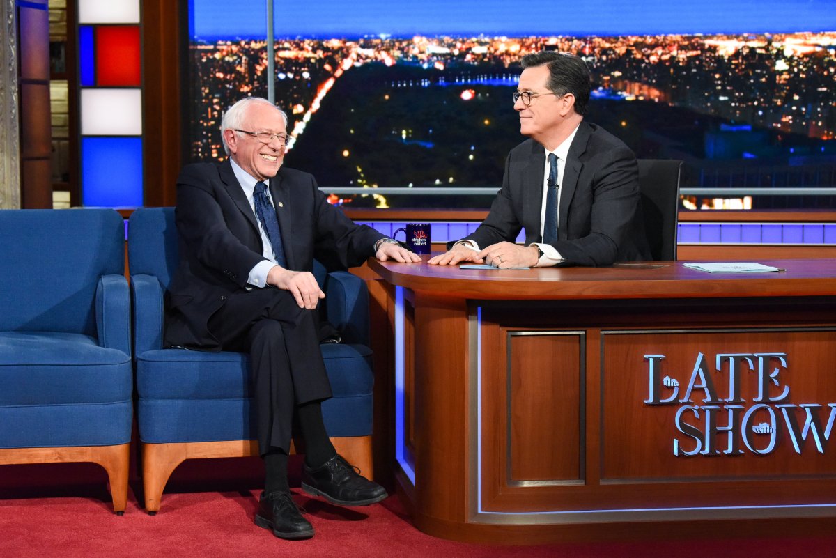 colbertlateshow's tweet image. In his first interview since suspending his presidential campaign, @BernieSanders will sit down with @StephenAtHome for an EXCLUSIVE interview tonight at 11:35/10:35c on @CBS! #LSSC #StephenAtHome